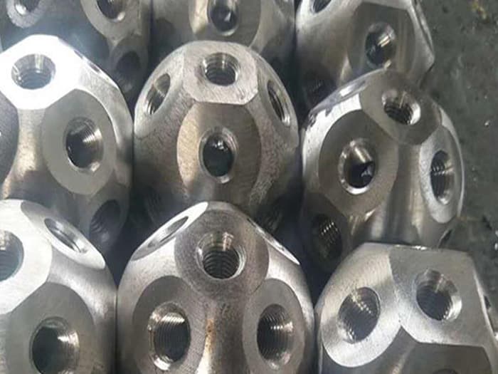 安庆螺栓球网架杆件制作