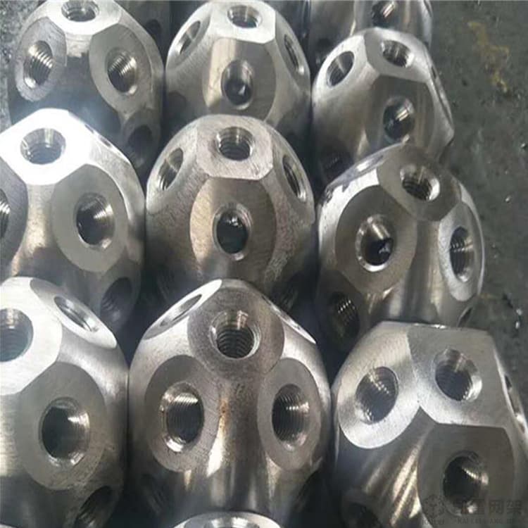 安庆螺栓球网架加工安装方法